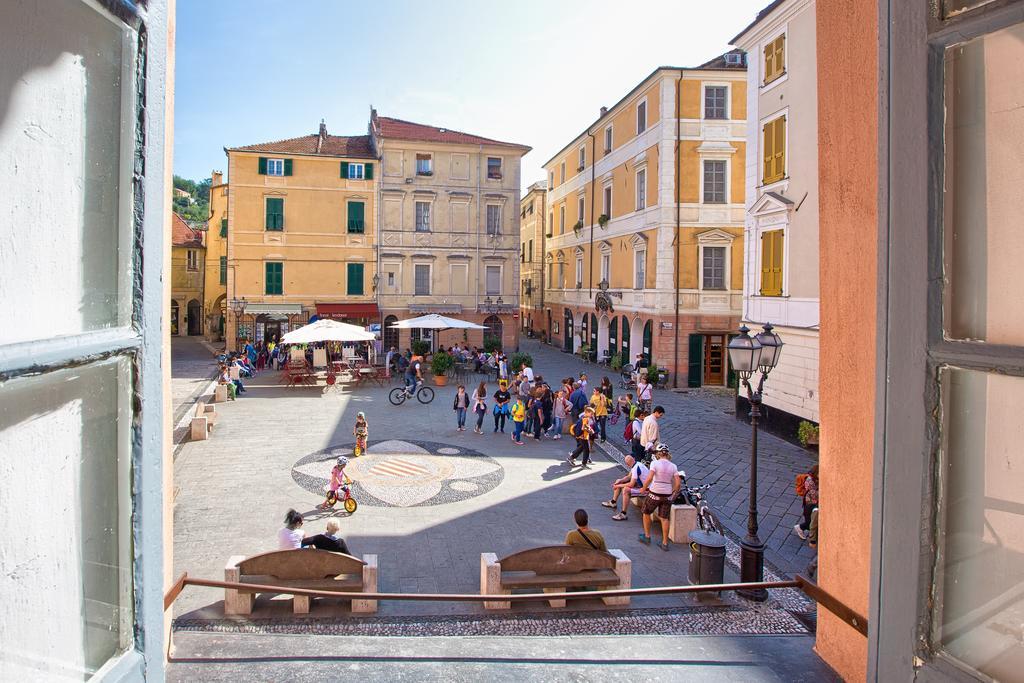 Appartamenti Palazzo Aycardi Finale Ligure Exterior foto